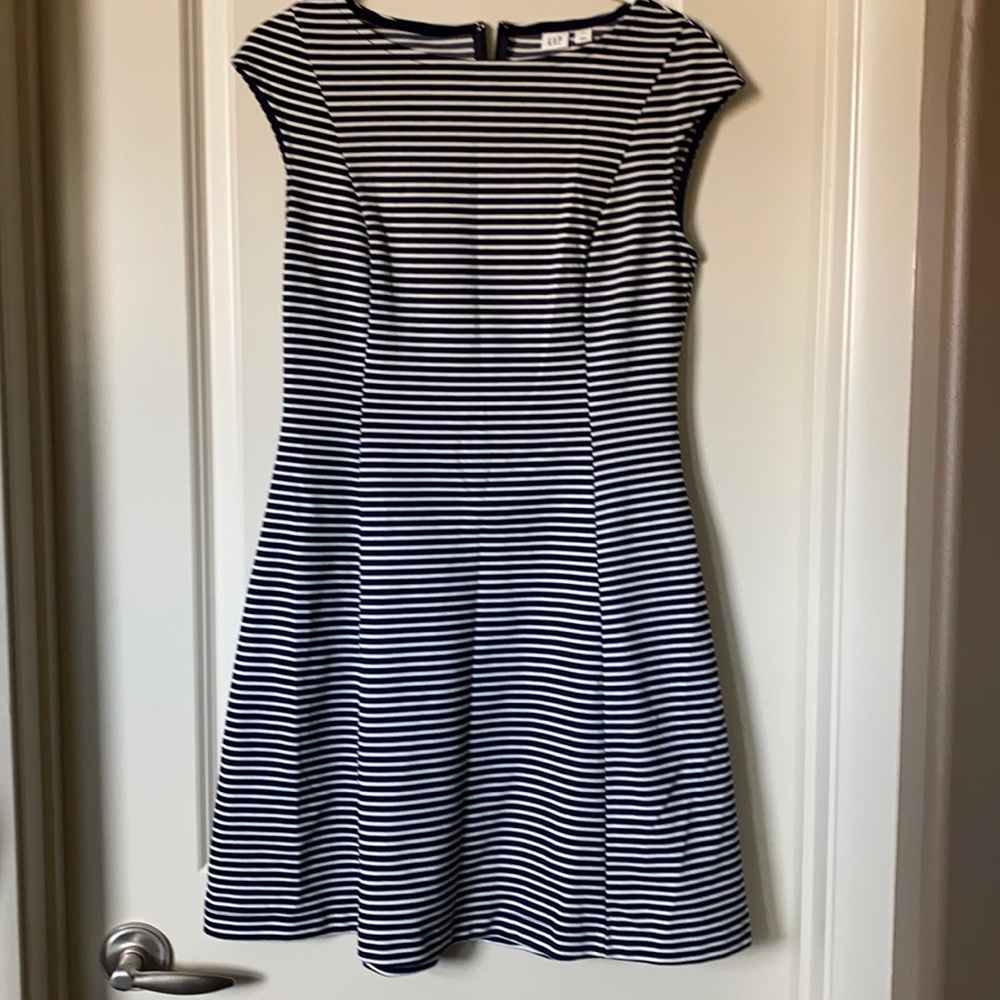 Stretch blue and white fit and flare dress by Gap